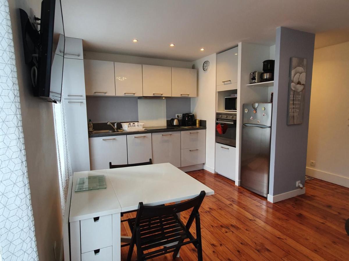 Appartement T2 4 Personnes Wifi Et Climatisation Bagnères-de-Luchon Exteriör bild