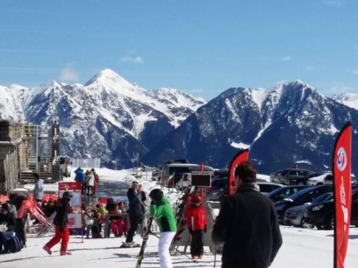 Appartement T2 4 Personnes Wifi Et Climatisation Bagnères-de-Luchon Exteriör bild