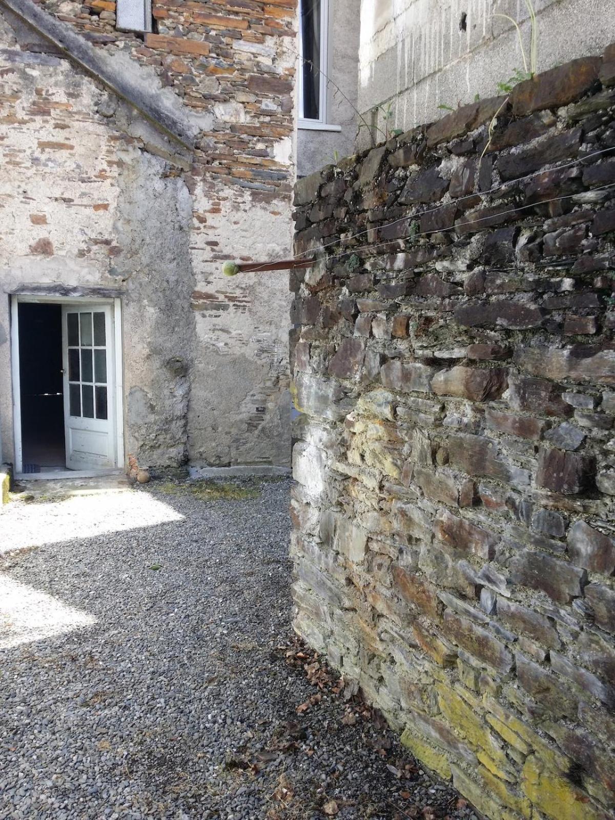 Appartement T2 4 Personnes Wifi Et Climatisation Bagnères-de-Luchon Exteriör bild